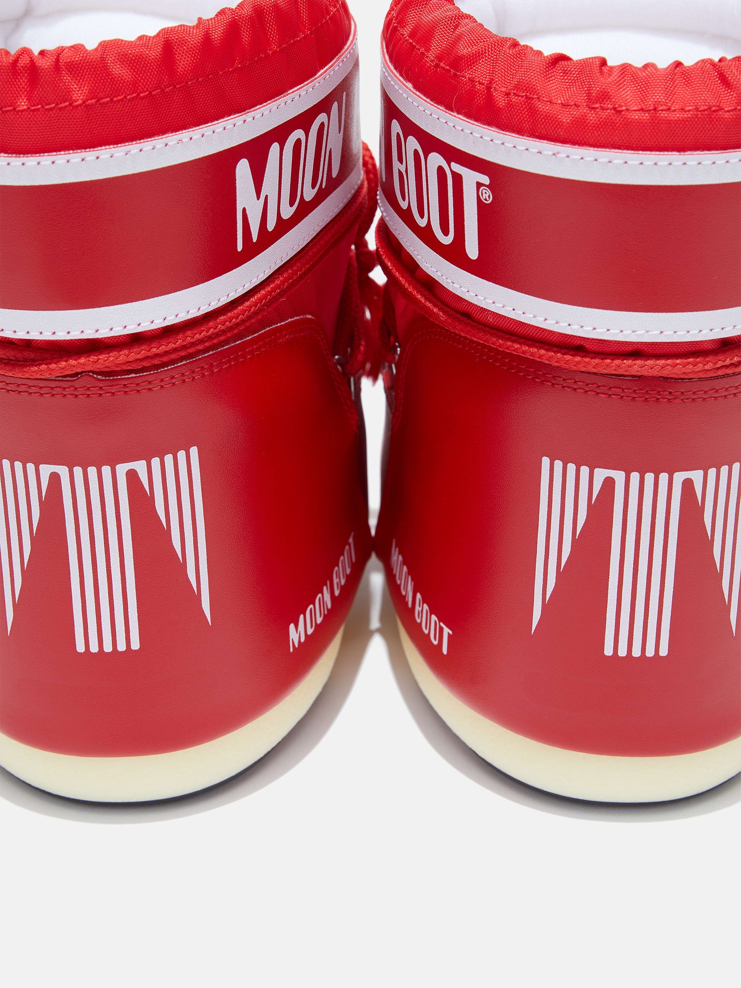 Icon Low Nylon
