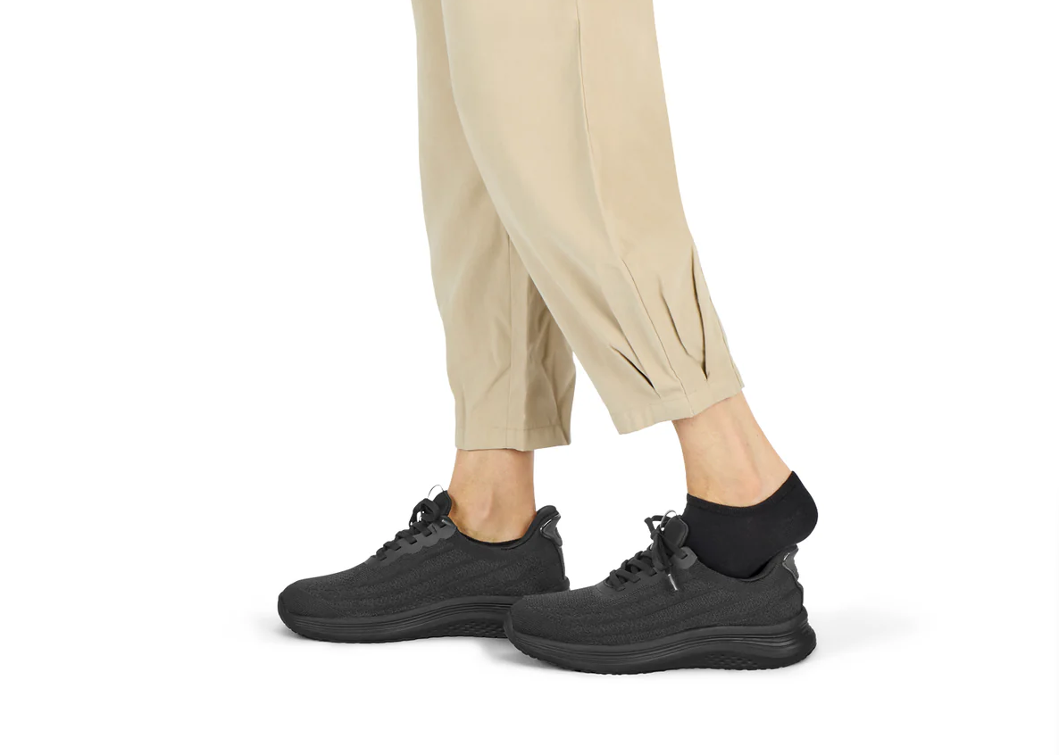 Nira Black/Black