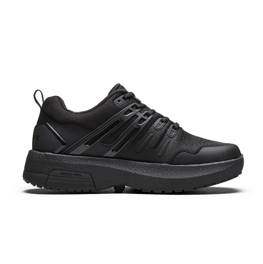 Advance Pro Black