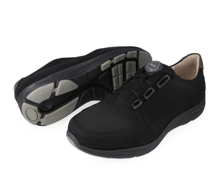 Thore Black Nubuck