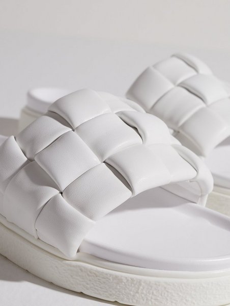 Inuikii Braided White