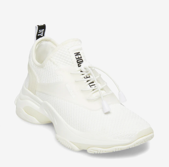 Match-E White BN 681