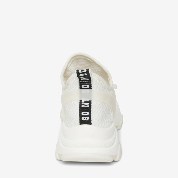 Match-E White BN 681