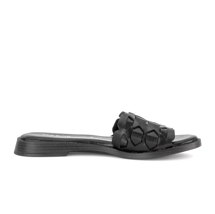 Black Sandal